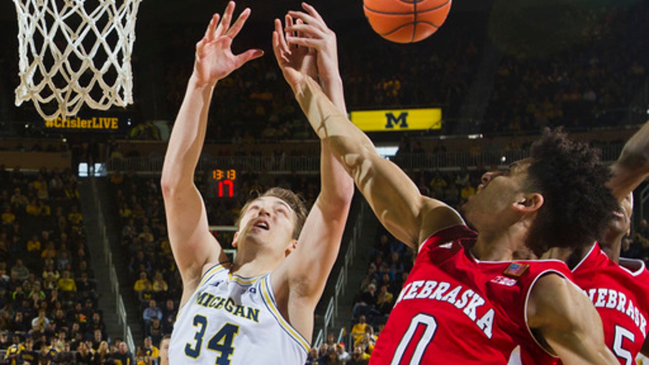Michigan holds on for 91-85 win over Nebraska (Jan 14, 2017)